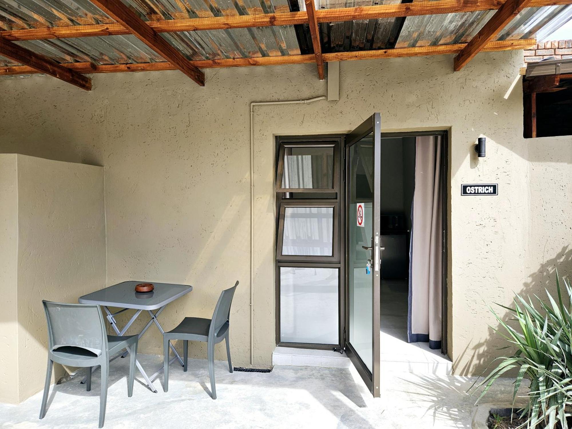 Bosveld In Die Stad 2 Guesthouse Alberton Esterno foto