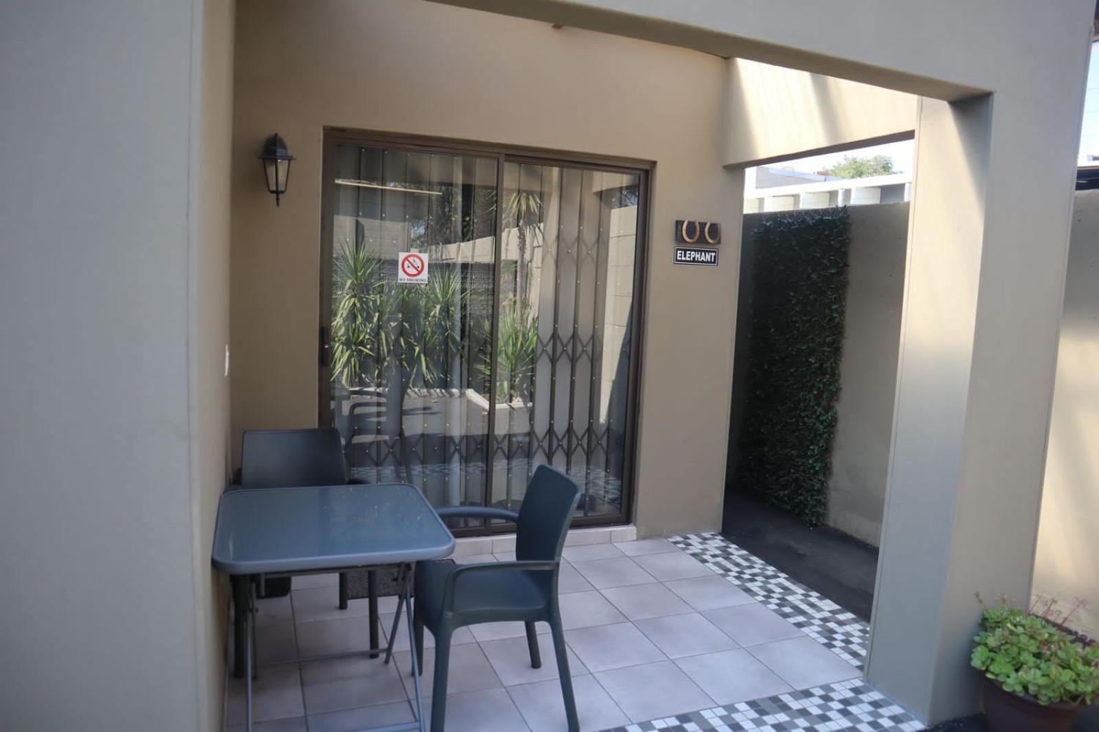 Bosveld In Die Stad 2 Guesthouse Alberton Esterno foto