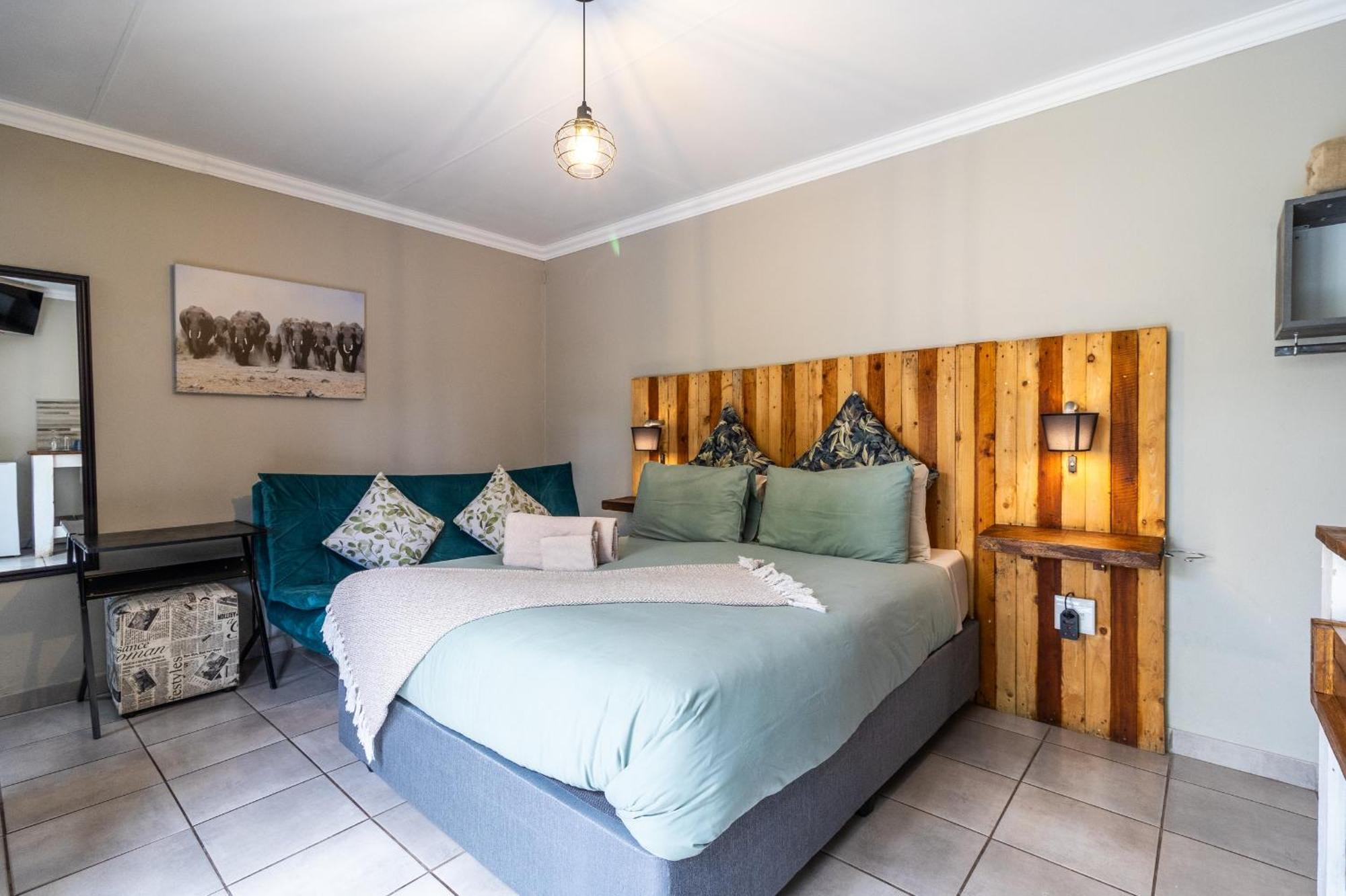 Bosveld In Die Stad 2 Guesthouse Alberton Esterno foto