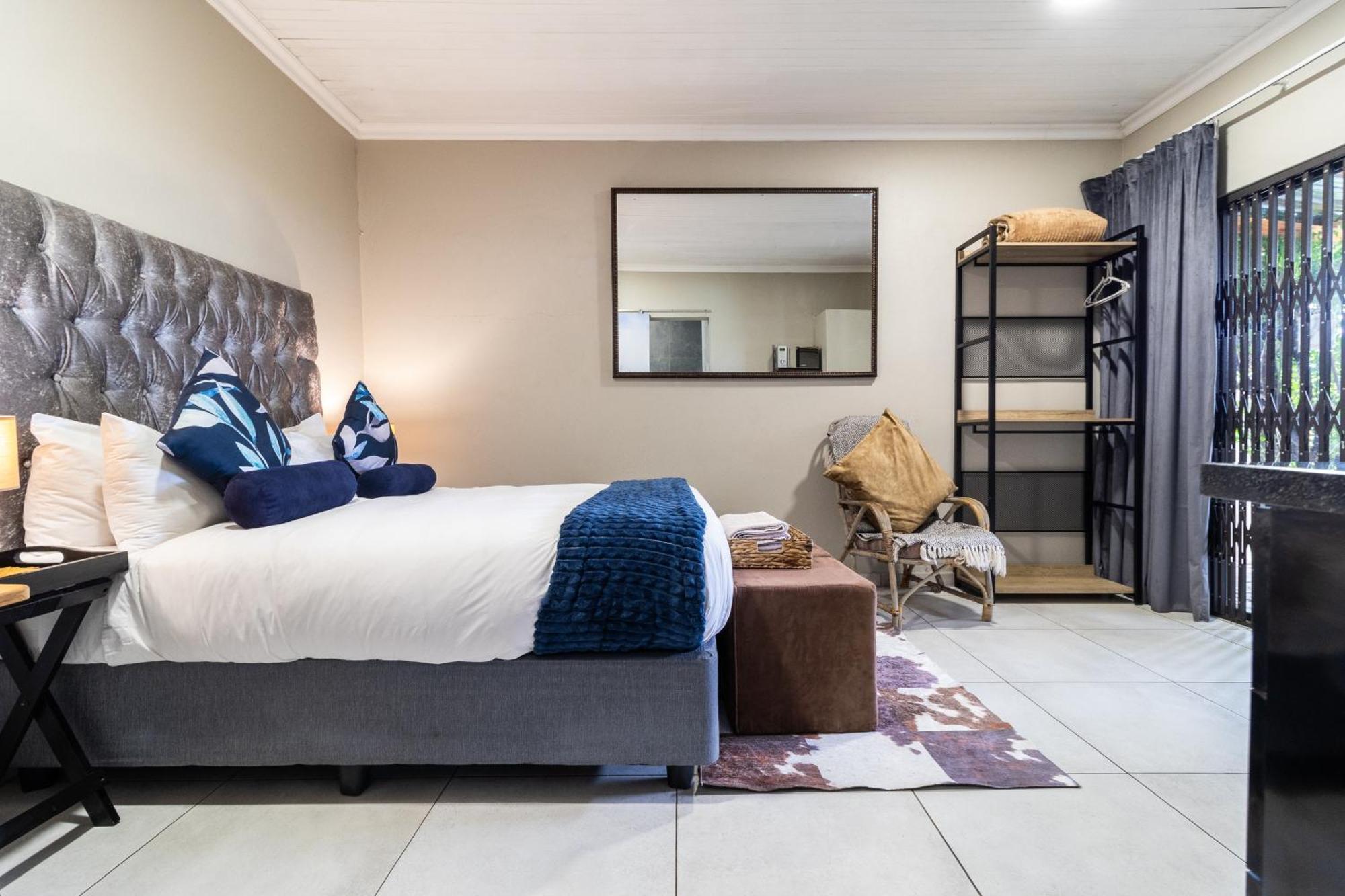 Bosveld In Die Stad 2 Guesthouse Alberton Esterno foto