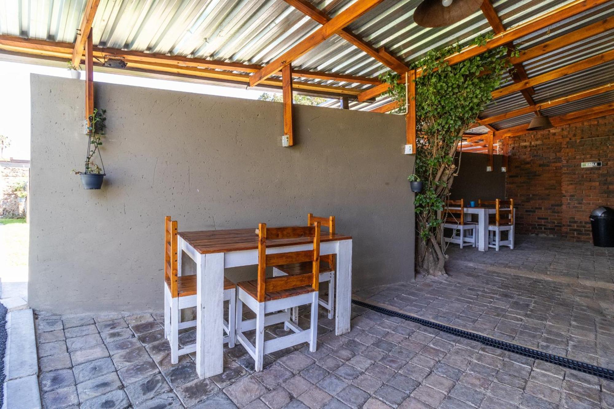 Bosveld In Die Stad 2 Guesthouse Alberton Esterno foto